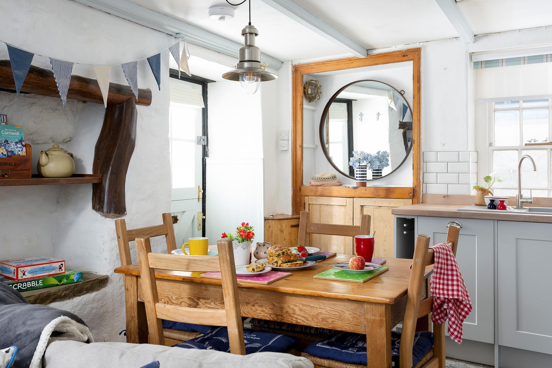 Enjoy a Cornish delicacy around the dining table, saffron bun or cream tea perhaps? 