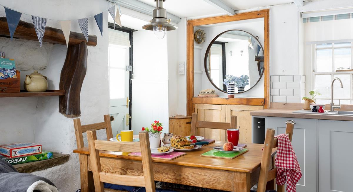 Enjoy a Cornish delicacy around the dining table, saffron bun or cream tea perhaps? 