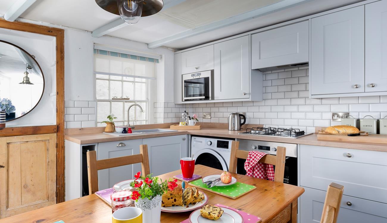 Pack a picnic to take down to the beach so you can enjoy an uninterrupted beach day.