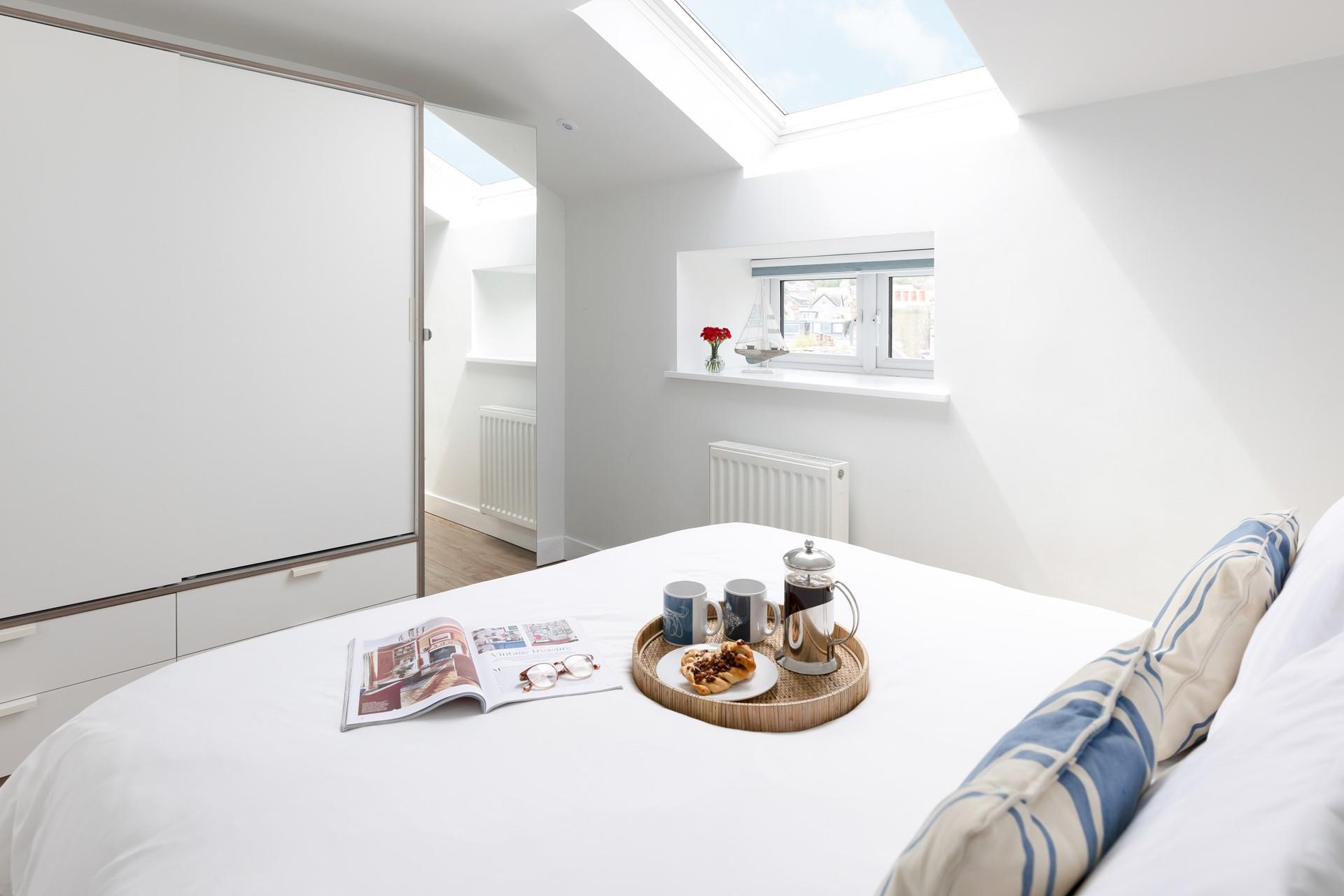 Tuck into breakfast in bed to start your day off right. 
