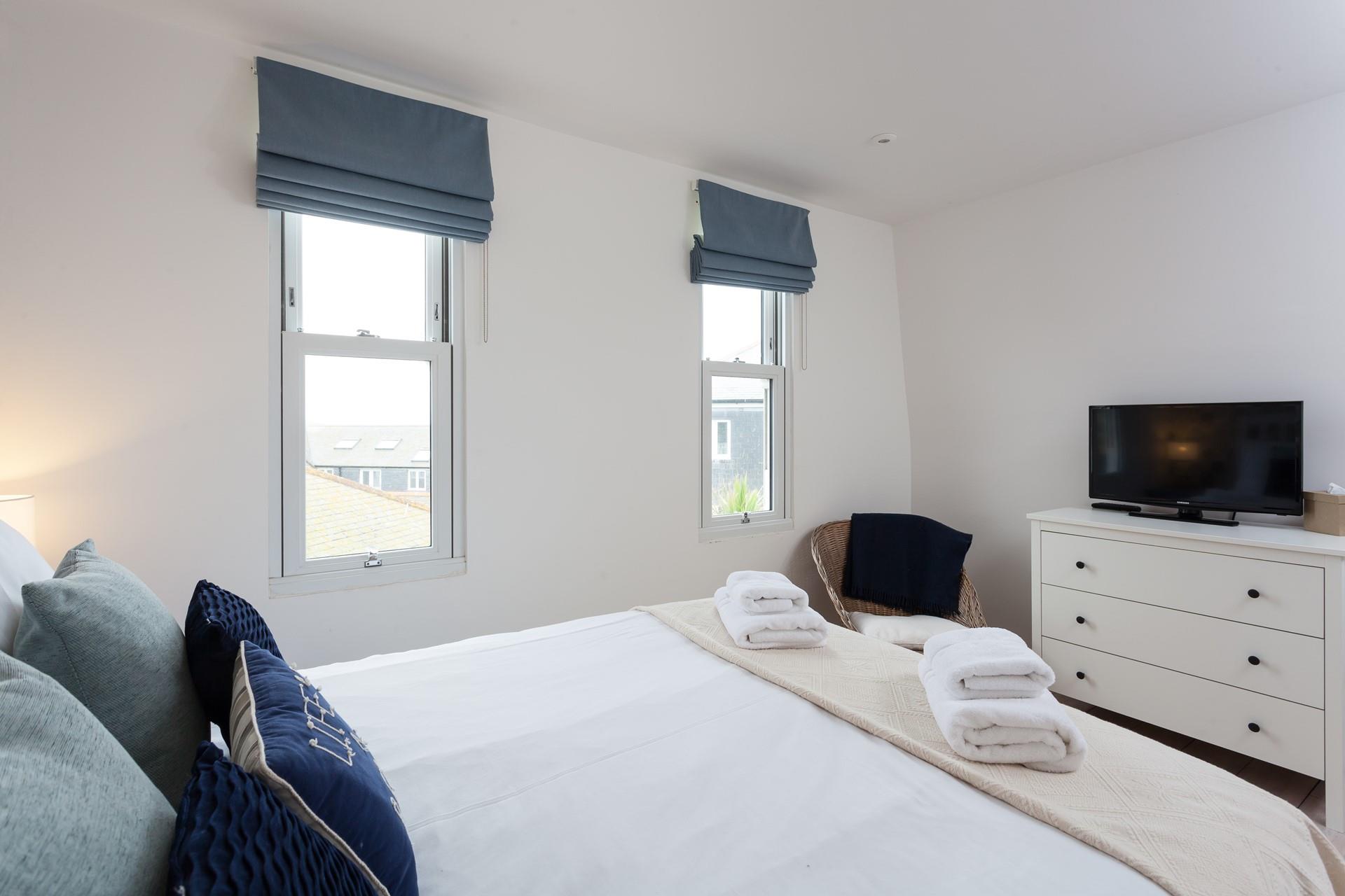 Sip your morning cuppa in bed whilst you decide on the day's plans.