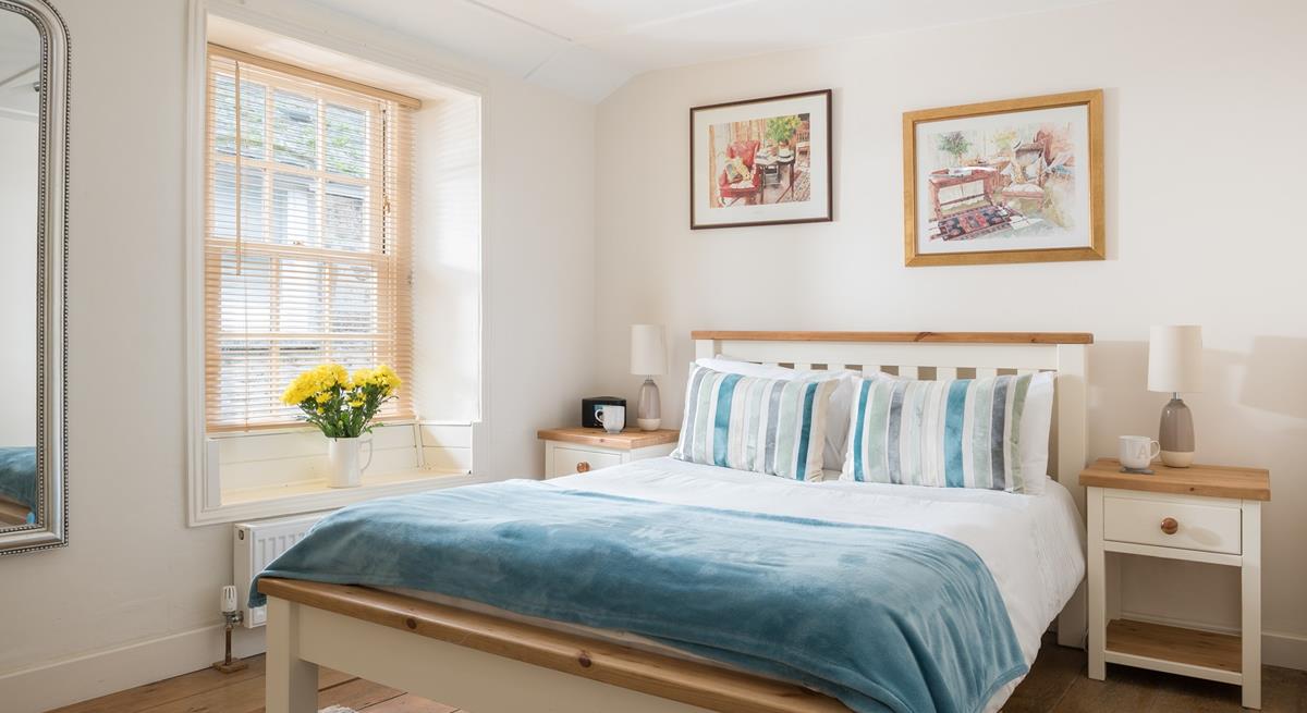 This cosy bedroom will offer you a relaxing night's sleep.