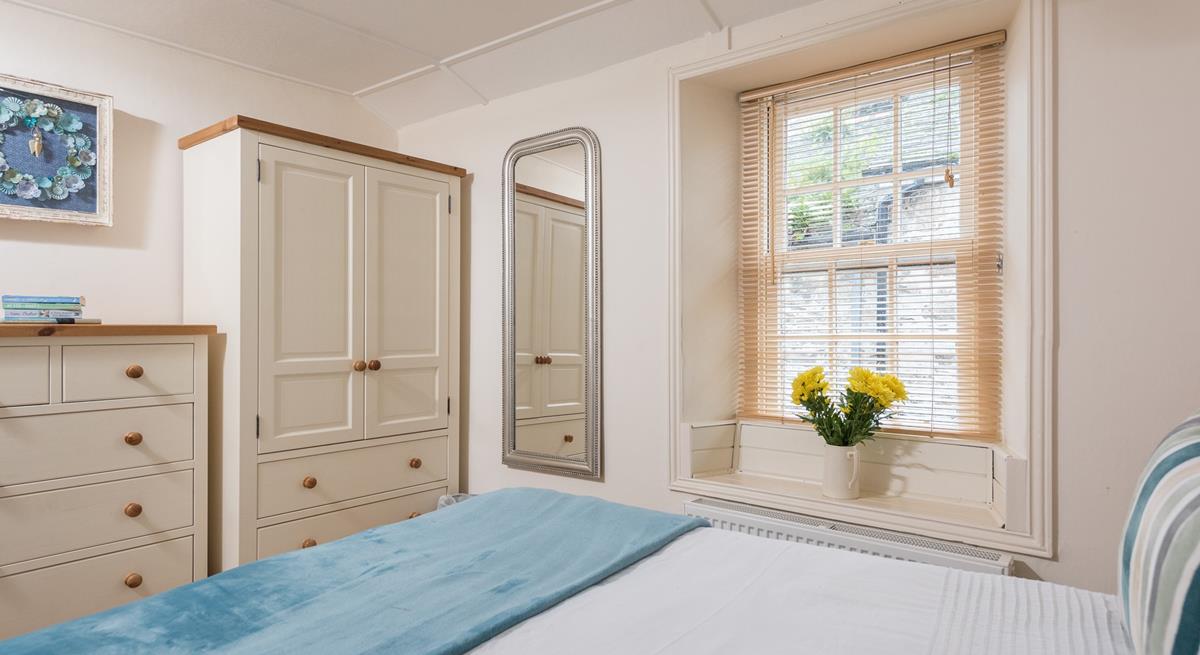 Bedroom 2 has furniture ideal for unpacking your beach clothes when you arrive.