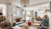 The open plan living area means you can spend time together while you cook dinners.