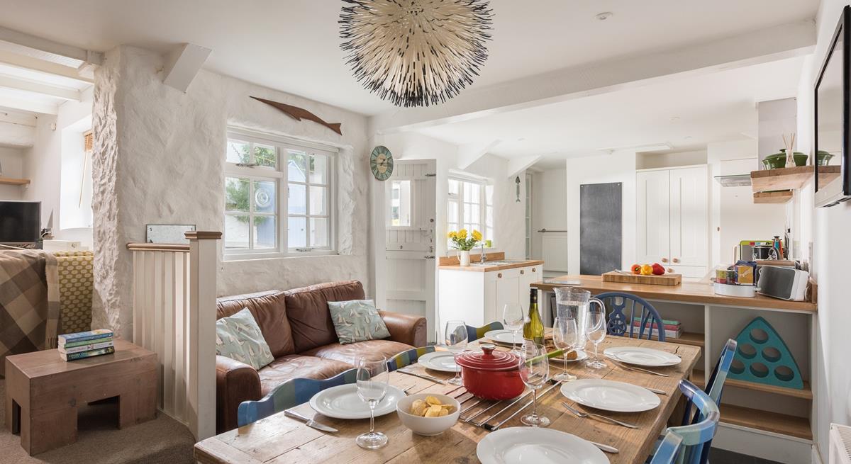 The open plan living area means you can spend time together while you cook dinners.