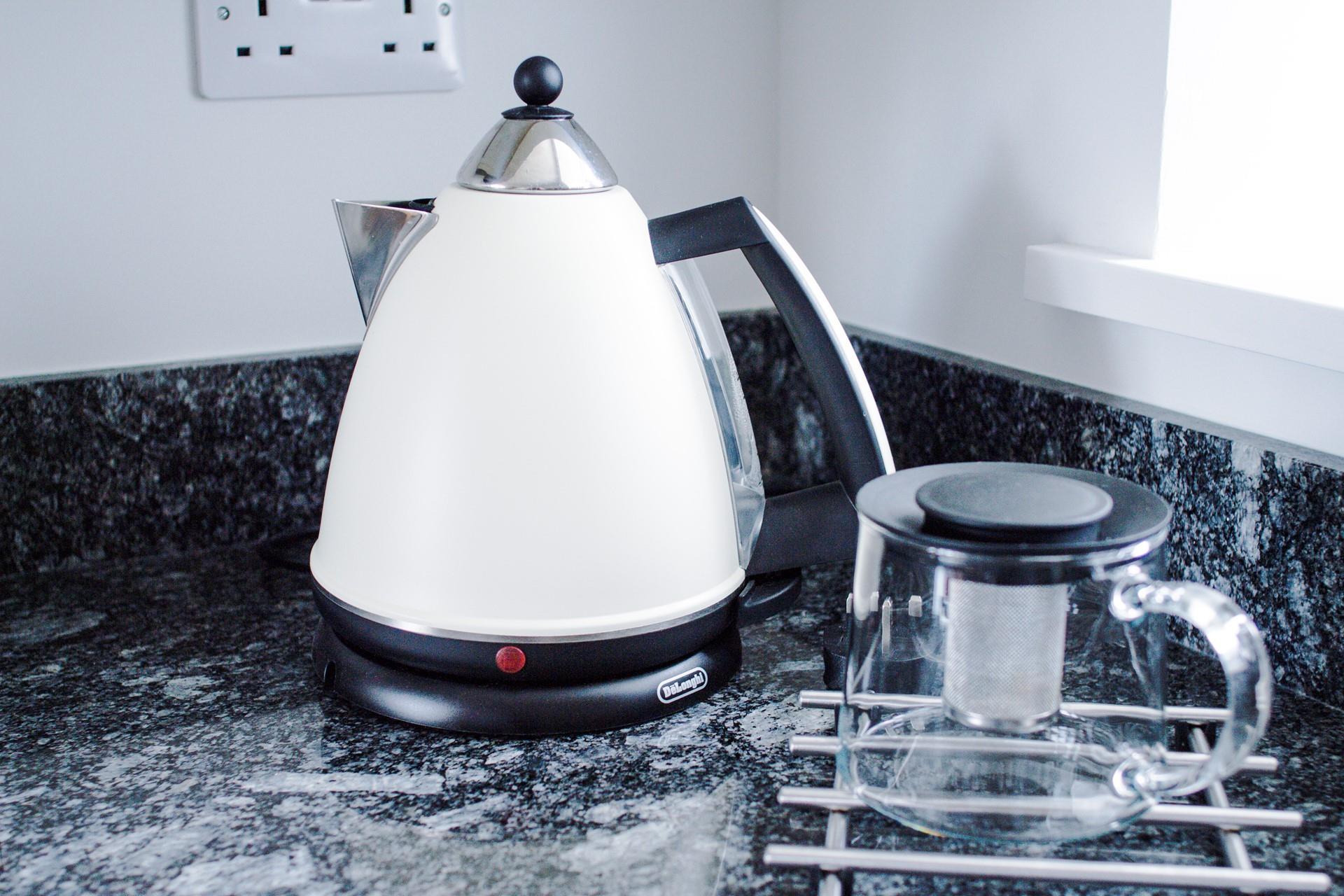 Start your day with a mug of your favourite hot drink, sipping it as you watch the sunrise over St Ives.