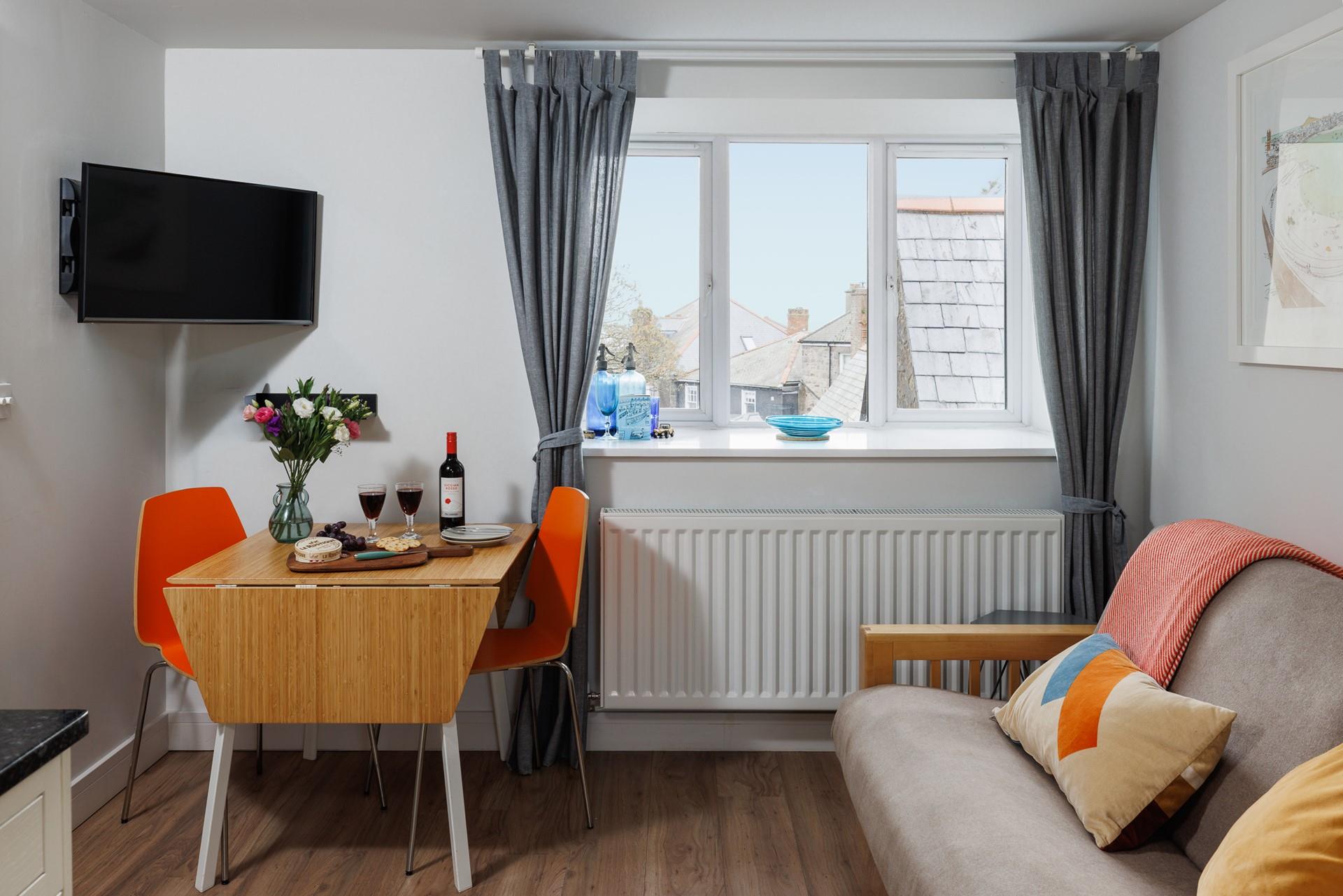 Enjoy each other's company in the bright open plan living space. 