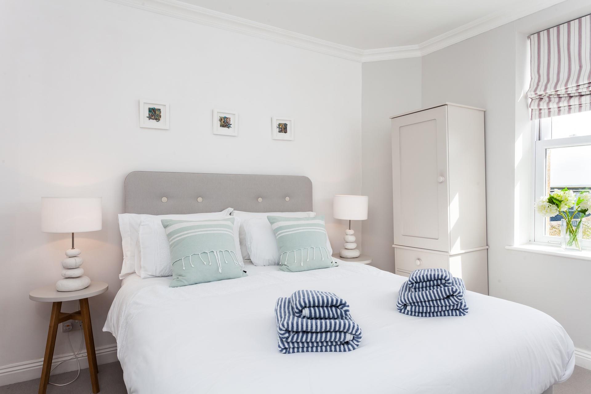 A comfortable bed promises to leave you rested and ready to see all St Ives' has to offer!