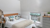 Make the most of your holiday with slow mornings in bed!