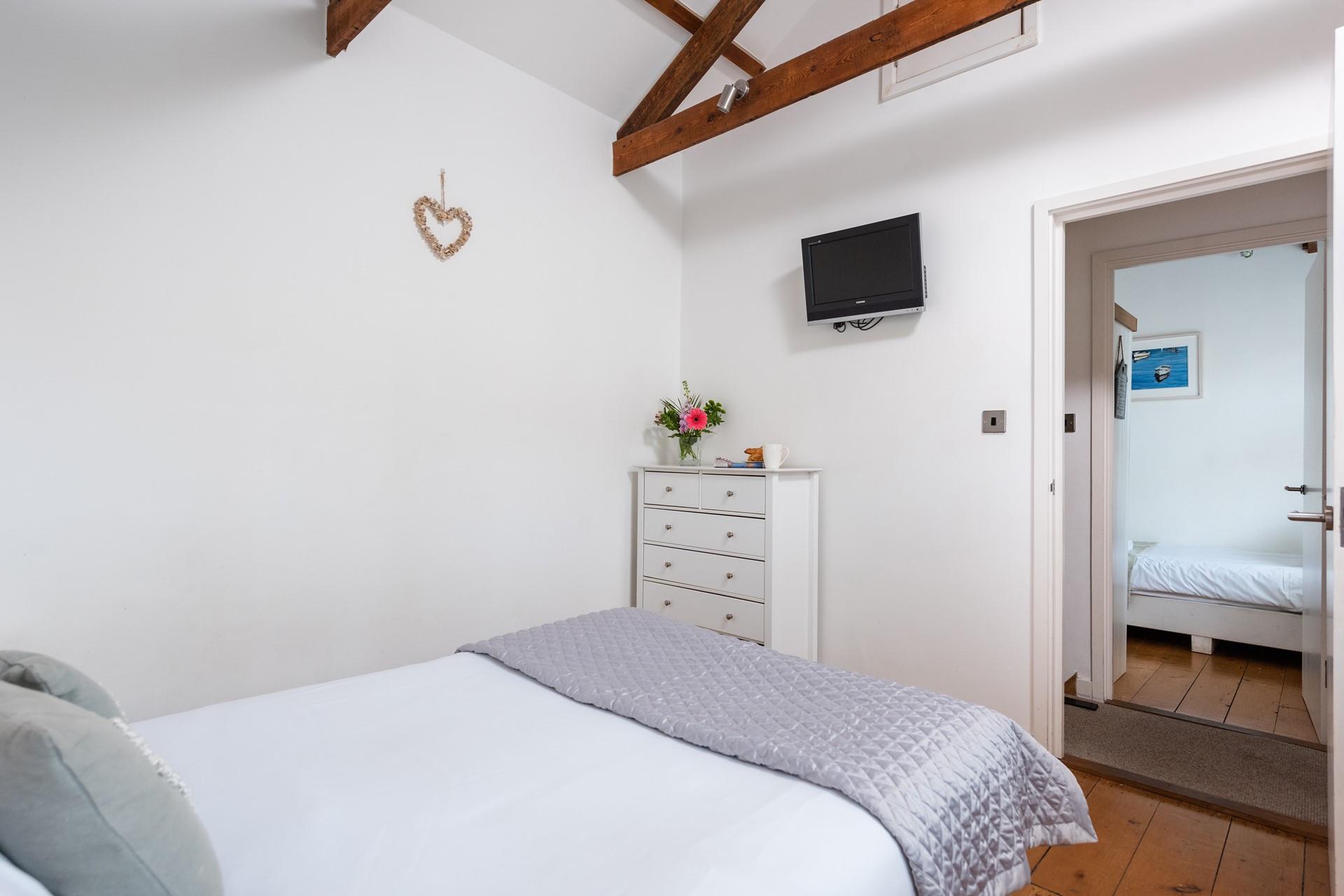 Sink into the soft sheets and drift off for a relaxing night's sleep.