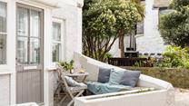 The little private courtyard outside the property is the perfect spot to sip your morning cuppa in the sunshine.