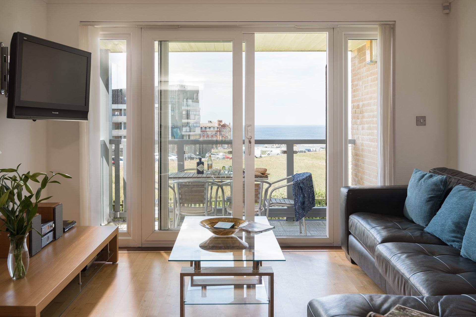 9 Headland Point, Newquay Aspects Holidays