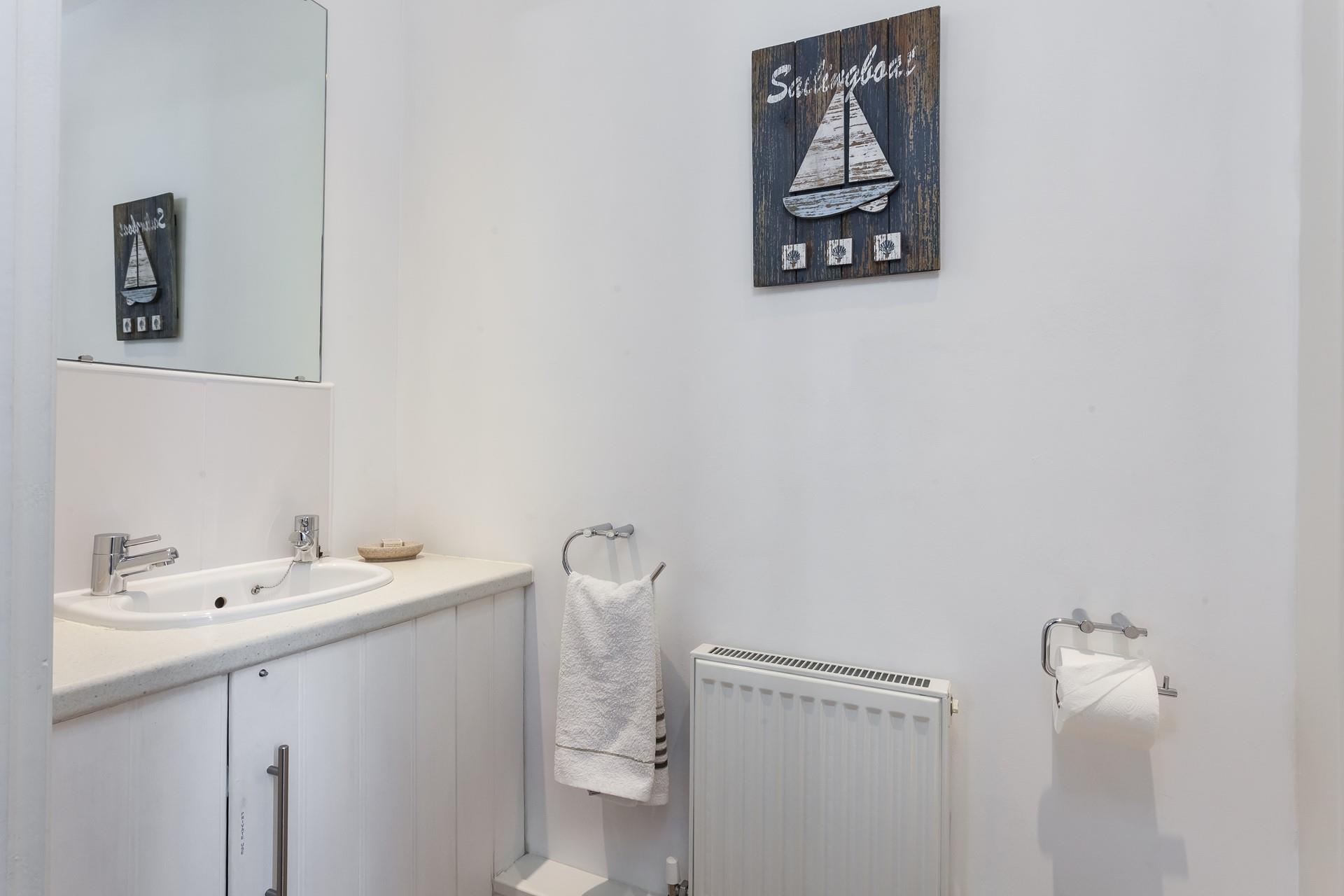 Get ready to spend the evening at a nearby restaurant, why not try Birdies just a short walk away!