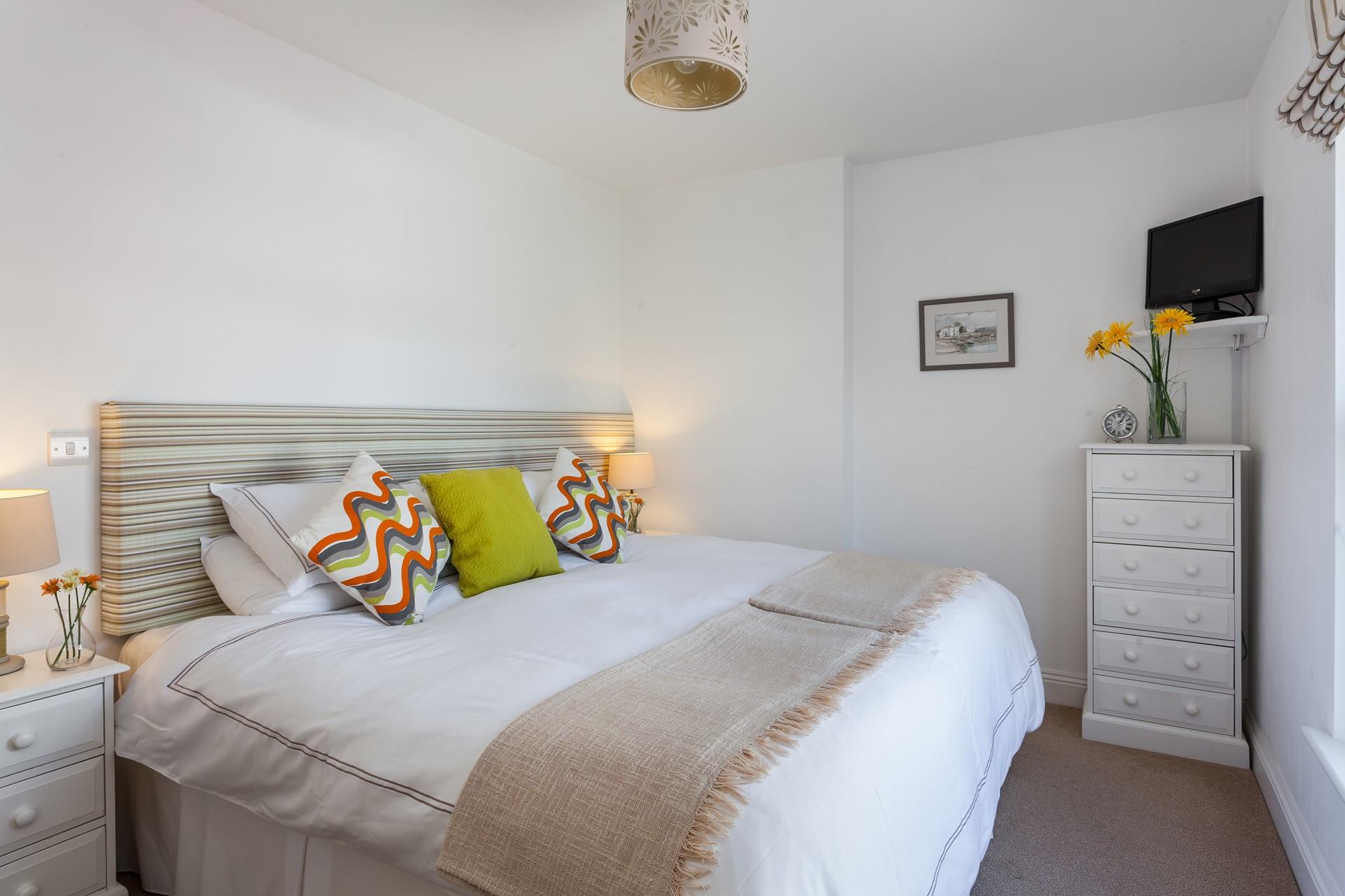 The cottage is perfect for couples or families, bedroom 2 can be made up as a twin or a super king size bed.