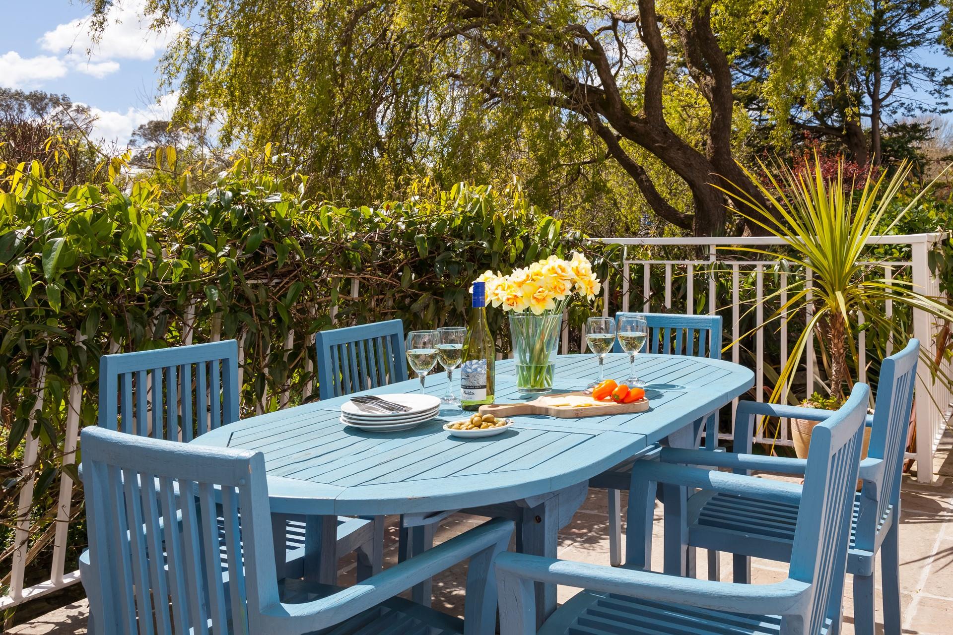 Enjoy breakfast in the garden while the sun rises. 