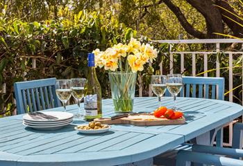 Treat yourself to long lazy lunches in the peaceful garden.