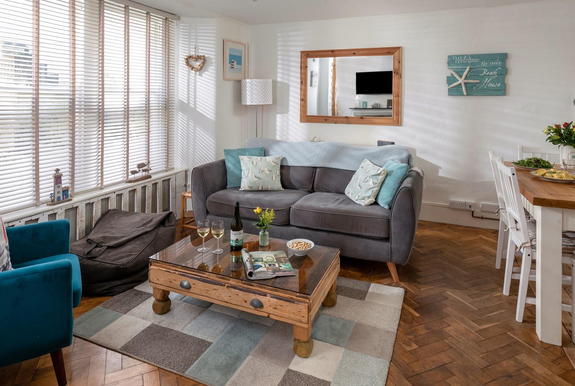 We love the carefully selected nautical touches.