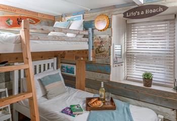 This fantastic bedroom with its clever and fun design is sure to delight children!