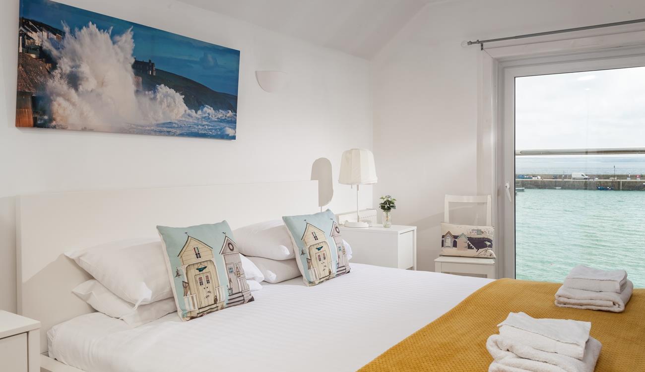 Wake up and sip your morning cuppa gazing out the window at the sea views.