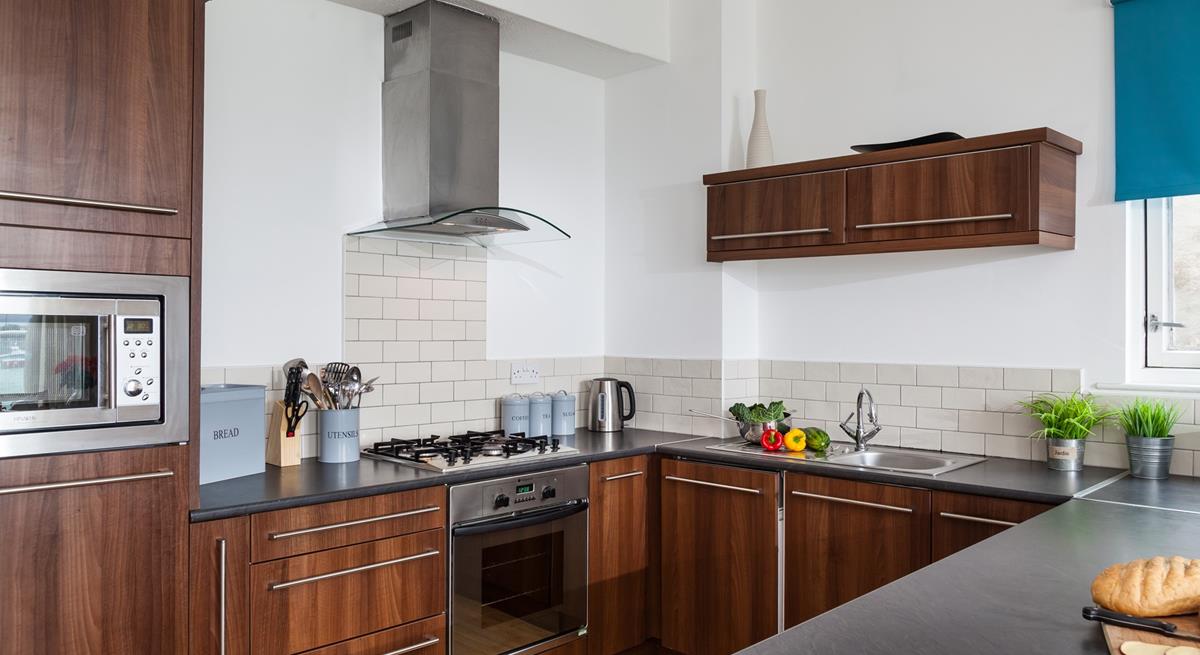 Head to town to pick up some fresh ingredients to rustle a delicious meal for the whole family.