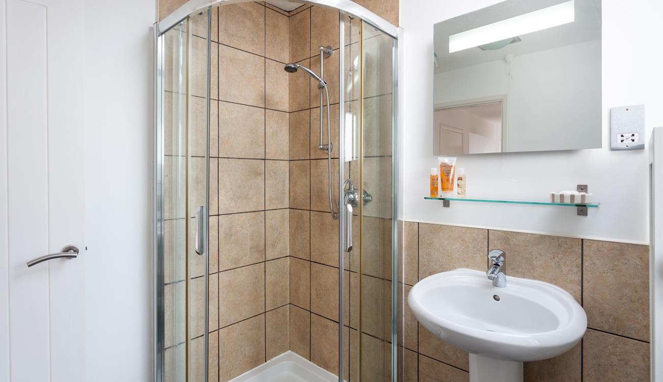 Get ready in the evening to head out to a local restaurant.