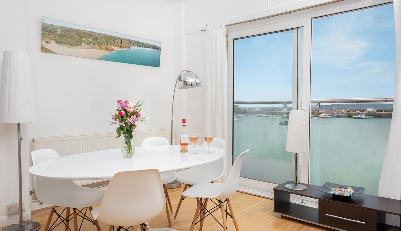 Sit around the table and enjoy a hearty breakfast with the views in the background.