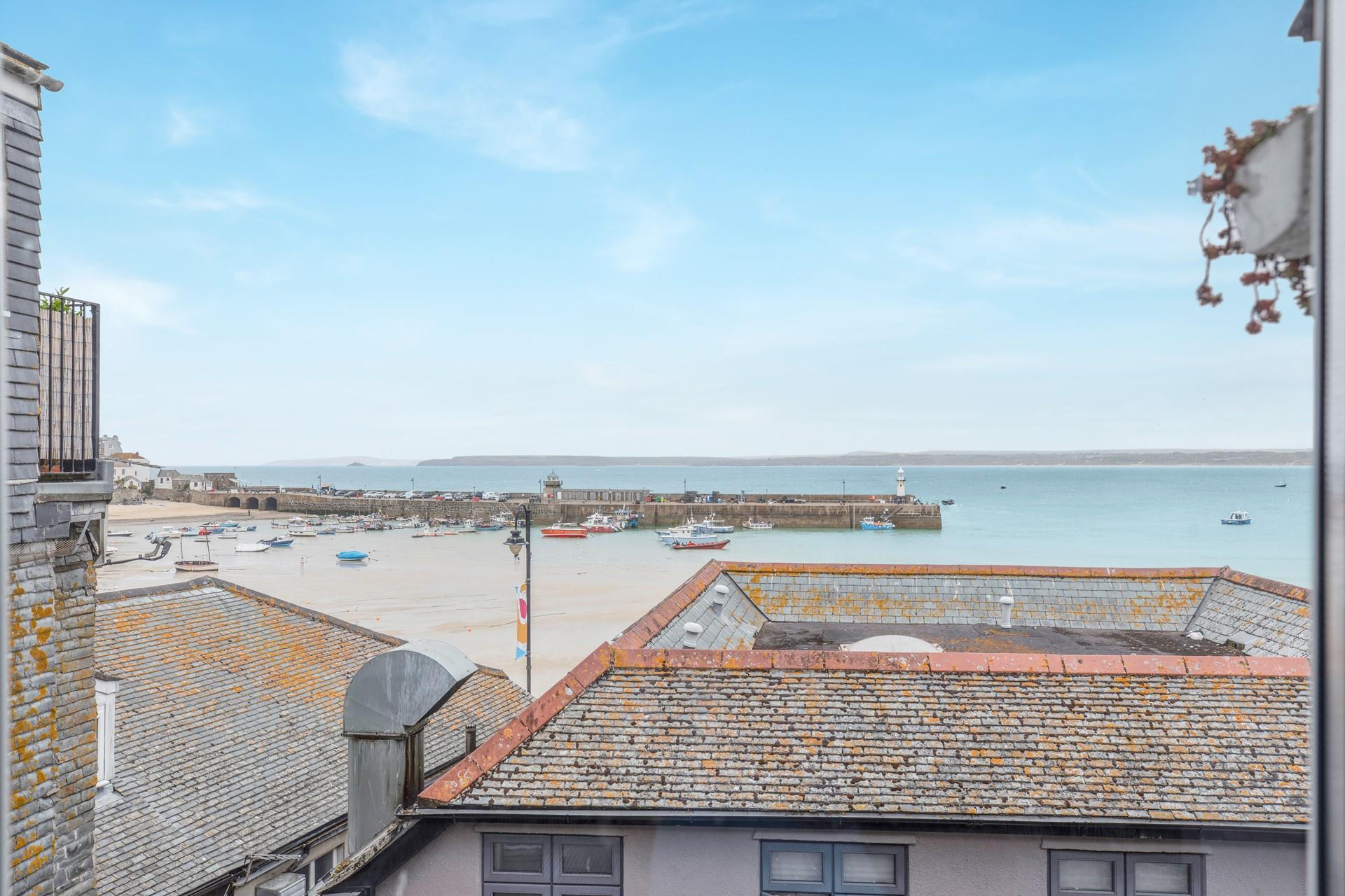 Take a stroll down to town and explore the cobbled streets.