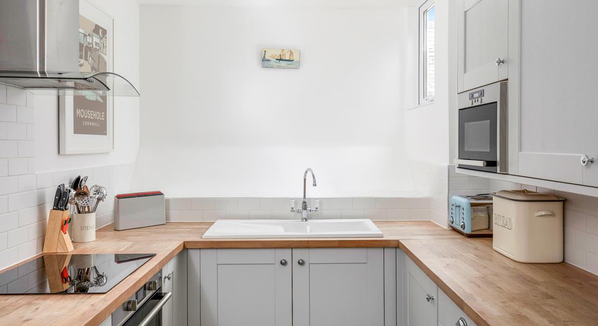 Rustle up a delicious feast in the modern kitchen.