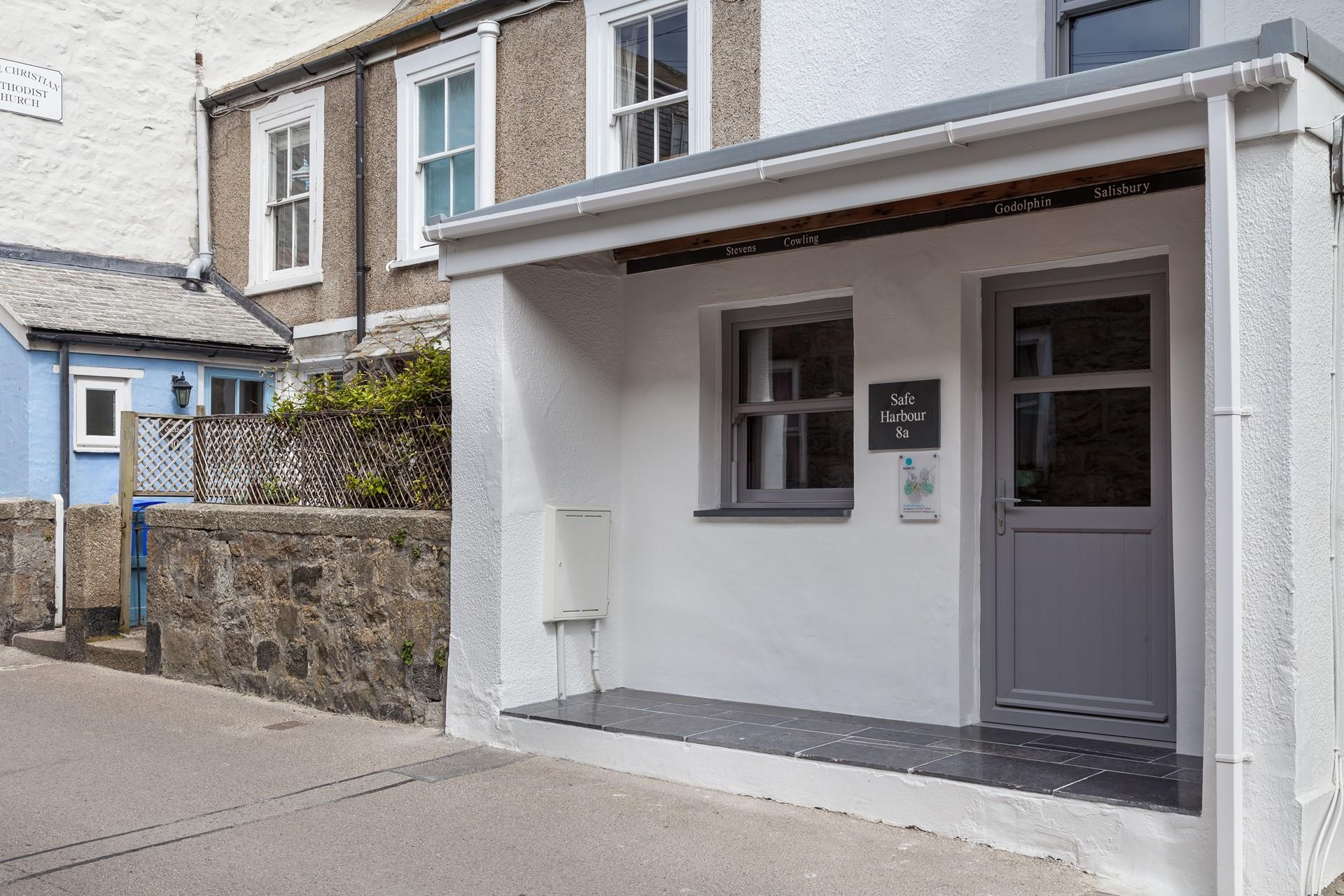 The property's unique entrance makes it easy to find.