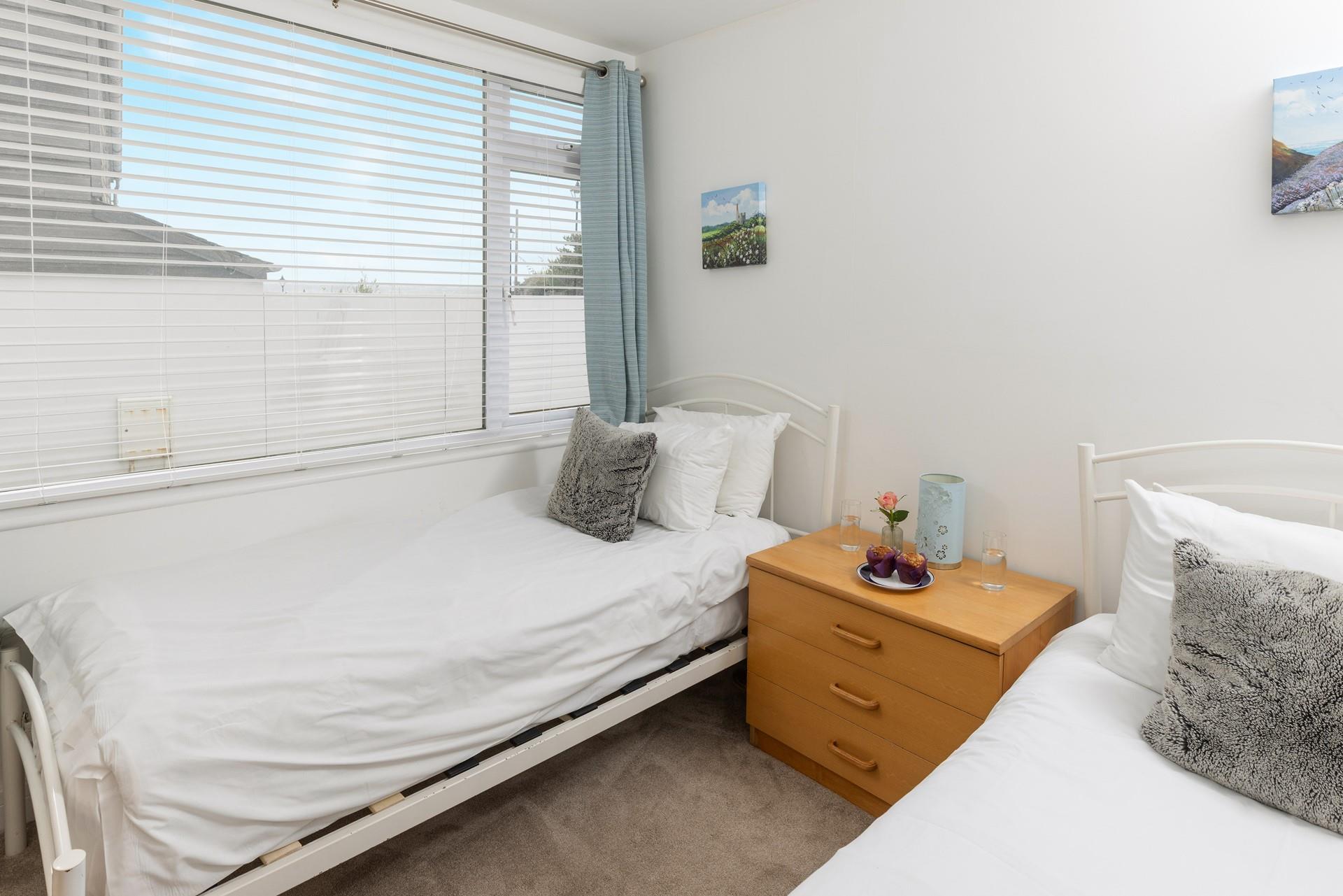 White Cove is great for a family summer holiday, sleeping 4.