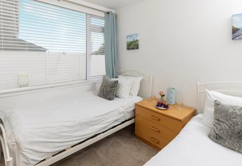 White Cove is great for a family summer holiday, sleeping 4.