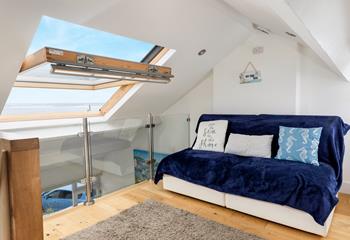 Settle down in the snug with a good book and let the sun fill the room.