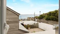 Sea views await!