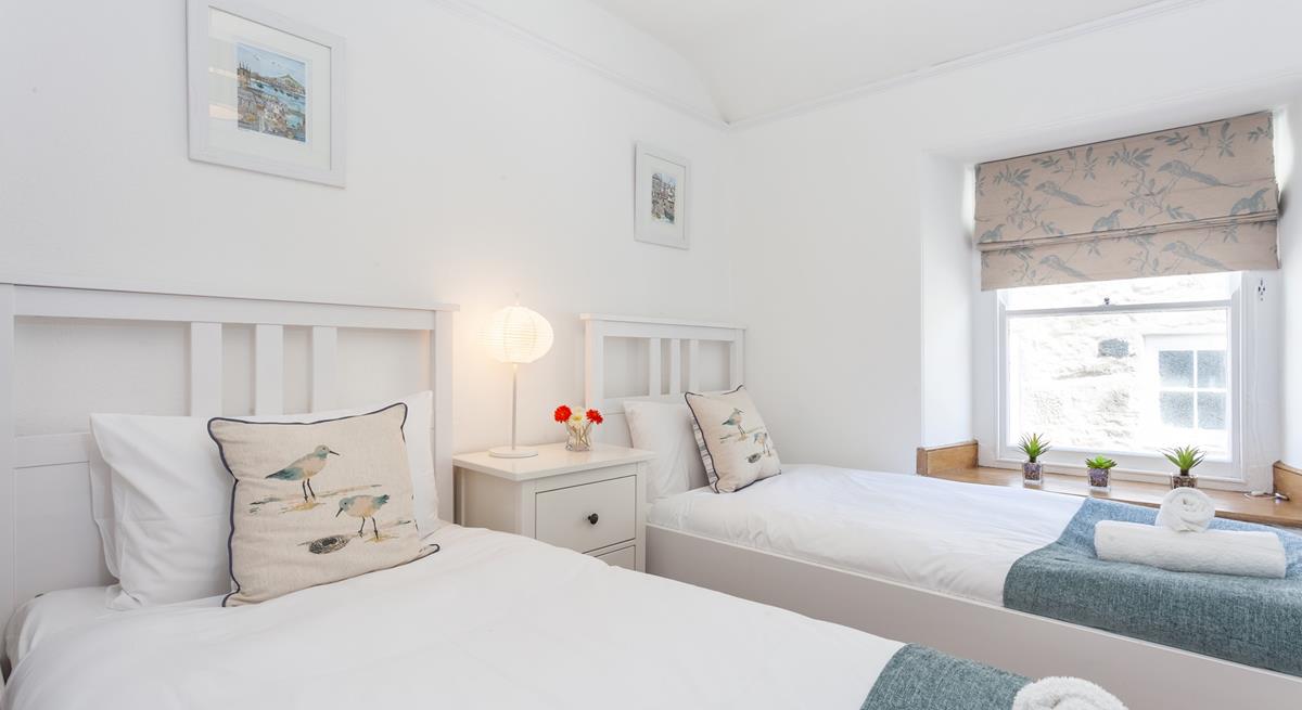 Between Beaches sleeps up to 8 people so you can make this a big family getaway.