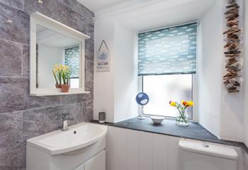 Get ready in the bathroom and head out to explore St Ives' cobbled streets.