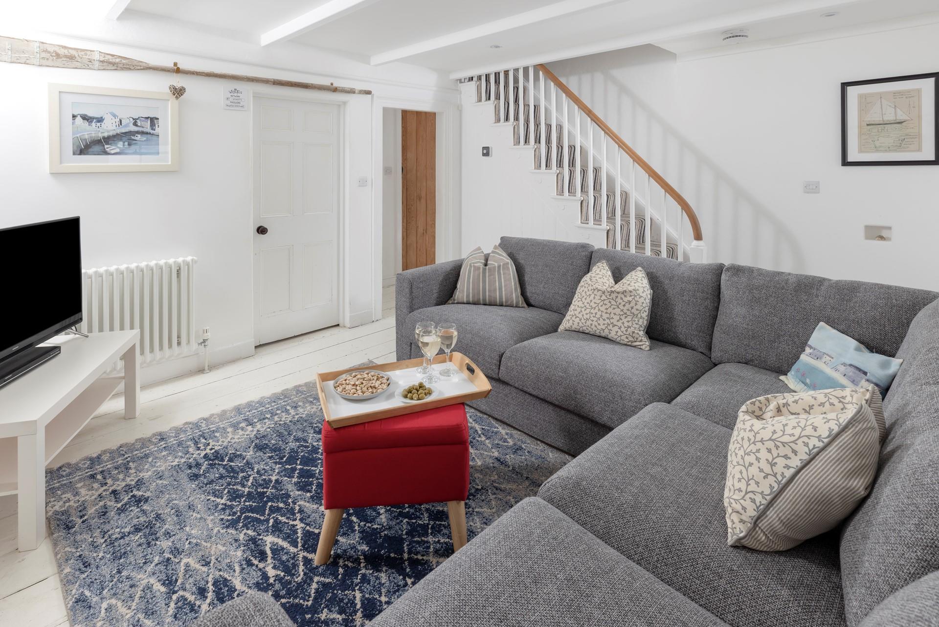 After spending the day sunbathing on the beach, come back to snuggle up in the evening.