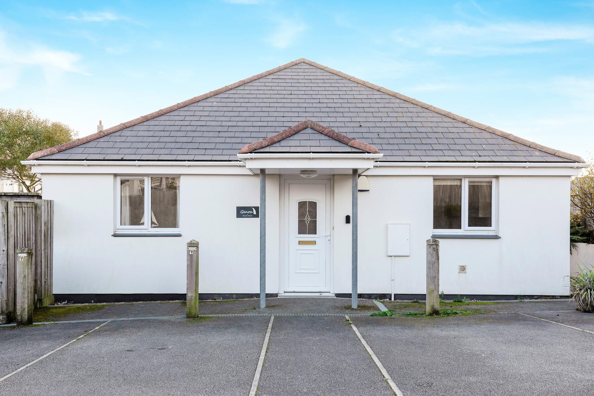 With parking right outside, leave the car behind and take the 10-minute walk into Porthleven!