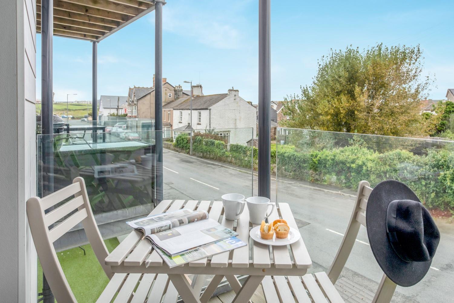 Tuck into tea and cake in the morning after a stroll into town.