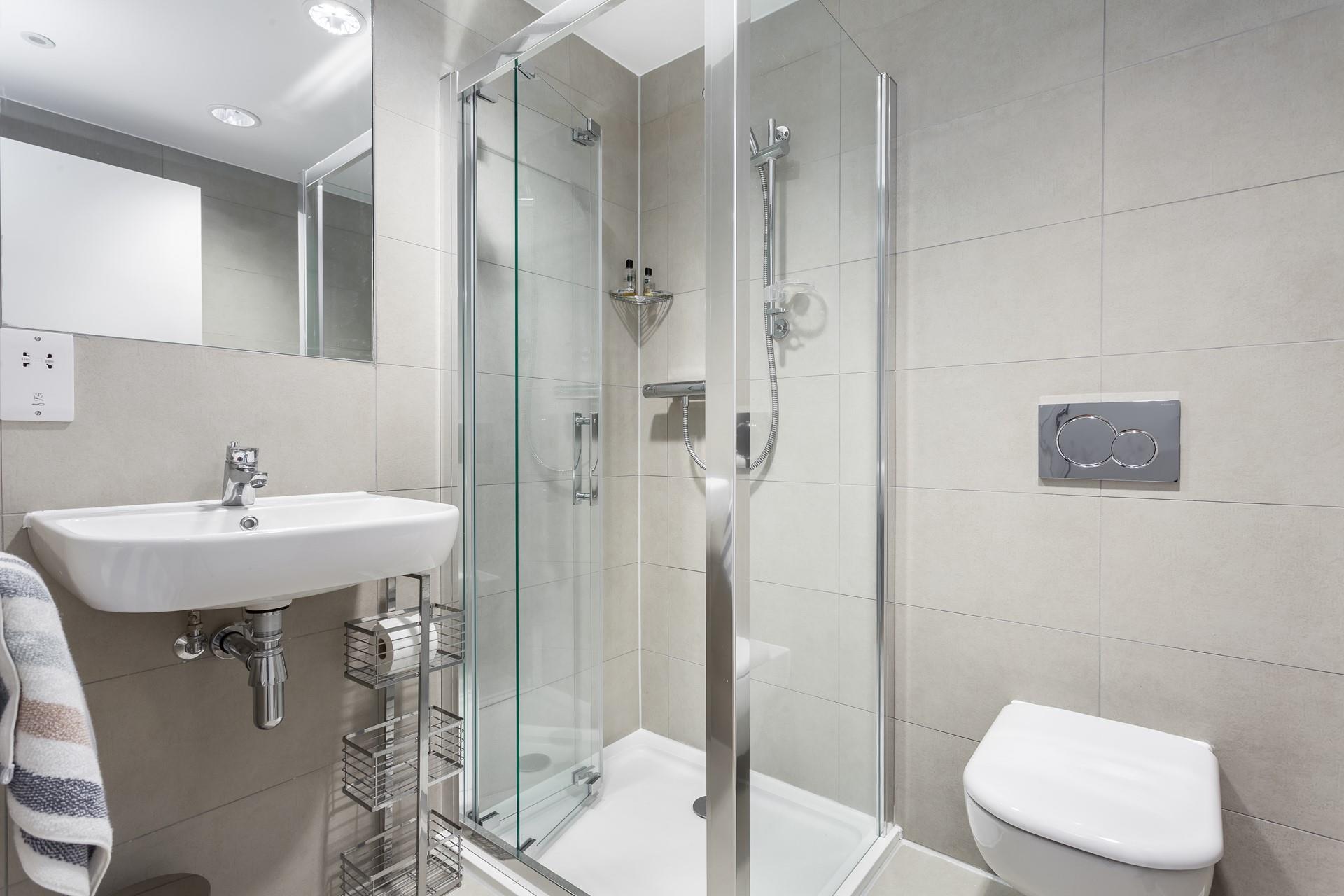 Wash off the sand in the shower then head out to explore the cobbled streets of St Ives.