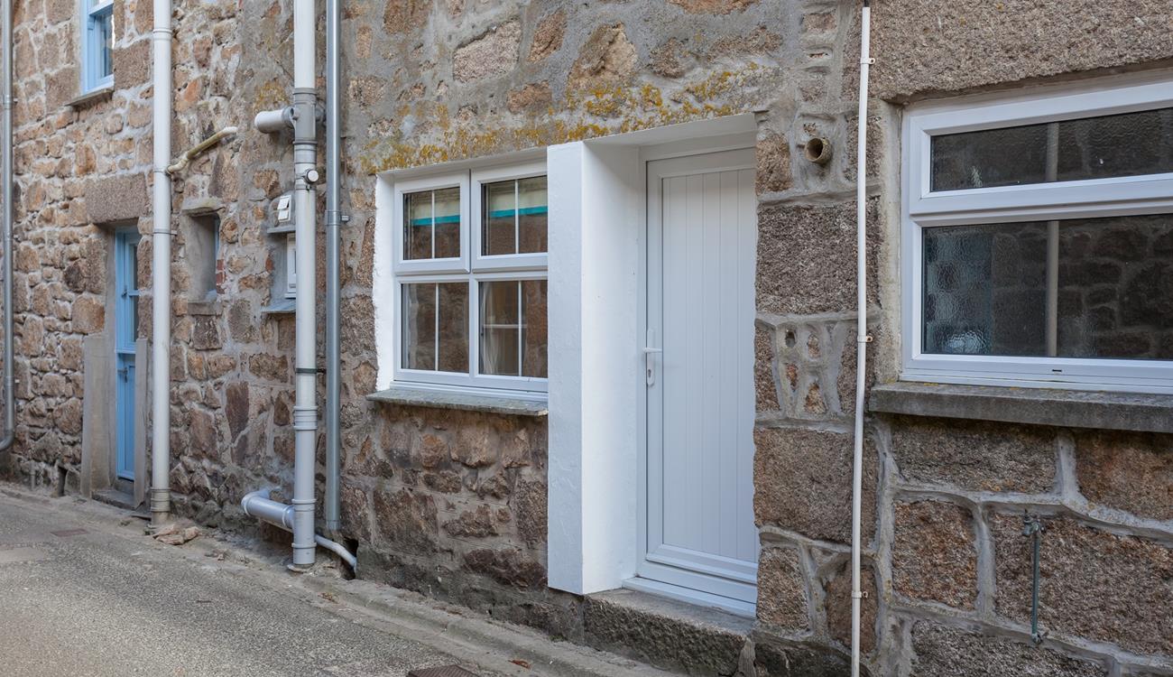 Pet friendly, you can bring your four-legged family member to experience the magic of St Ives with you.