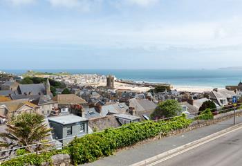 The beautiful beaches and bustling harbourside are a short stroll away from The Sun Deck.