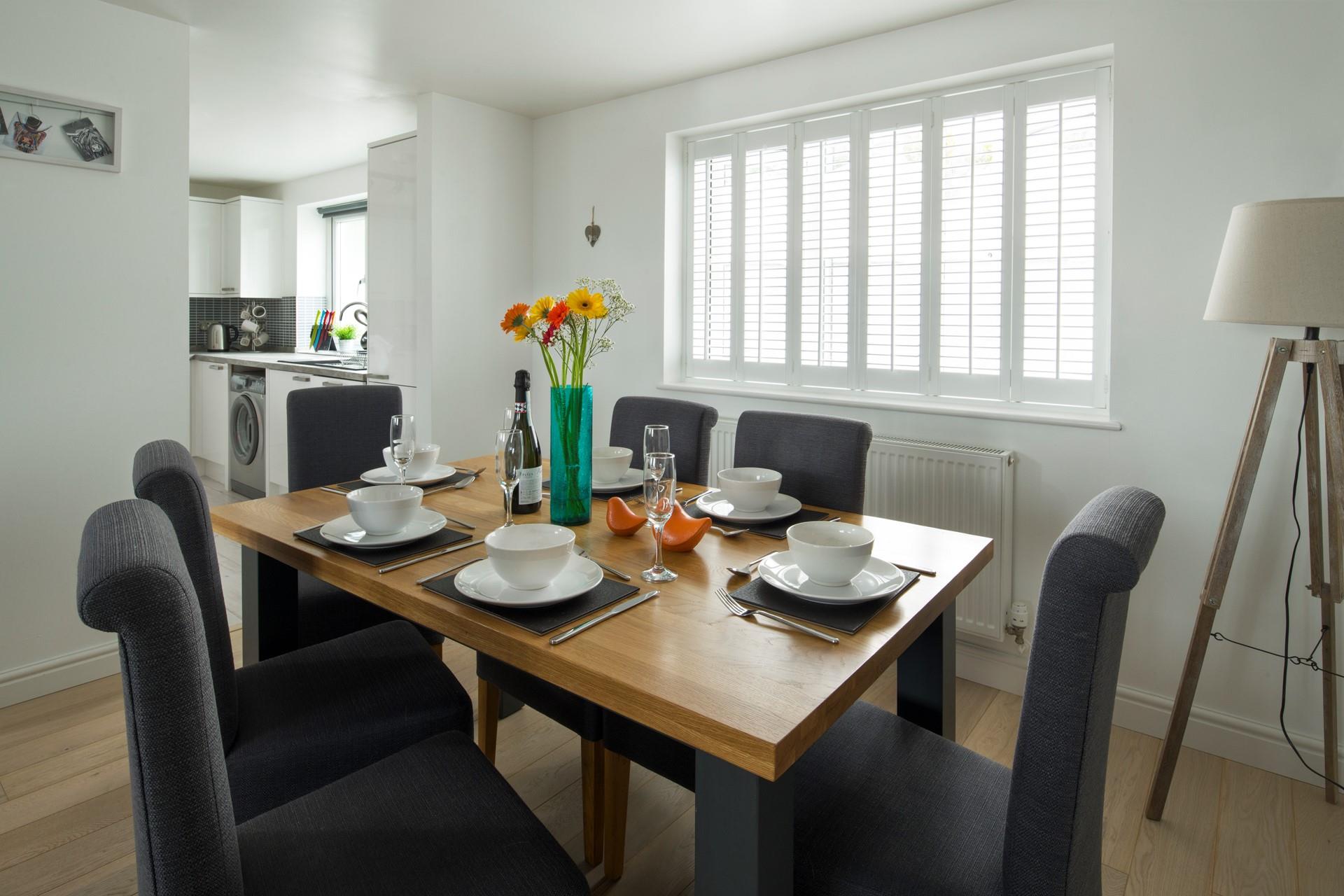 A great space for supper and the evening's entertainment.