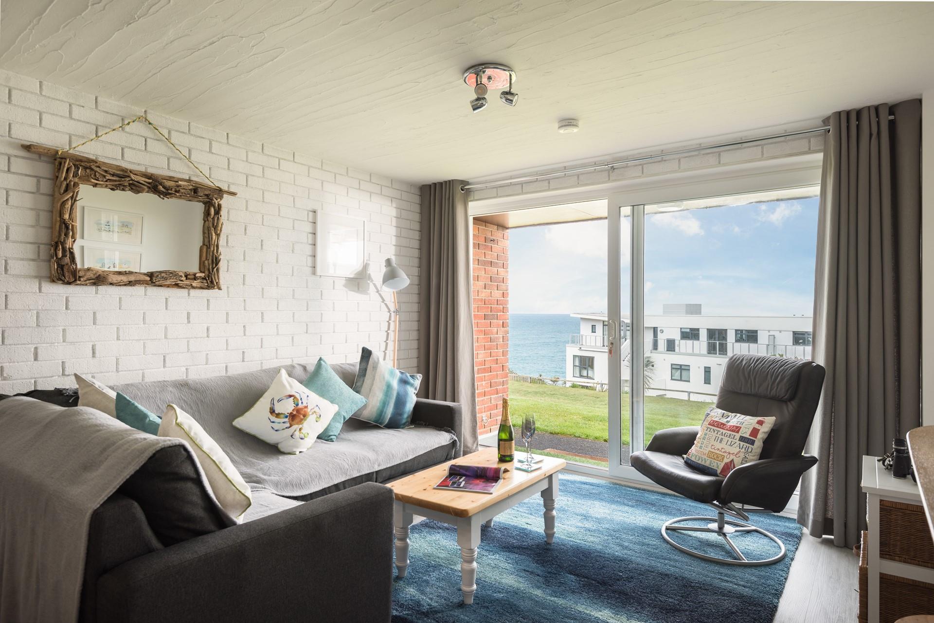 Spindrift View is in a perfect location for beach lovers, with Fistral Beach just a few minutes walk away. 