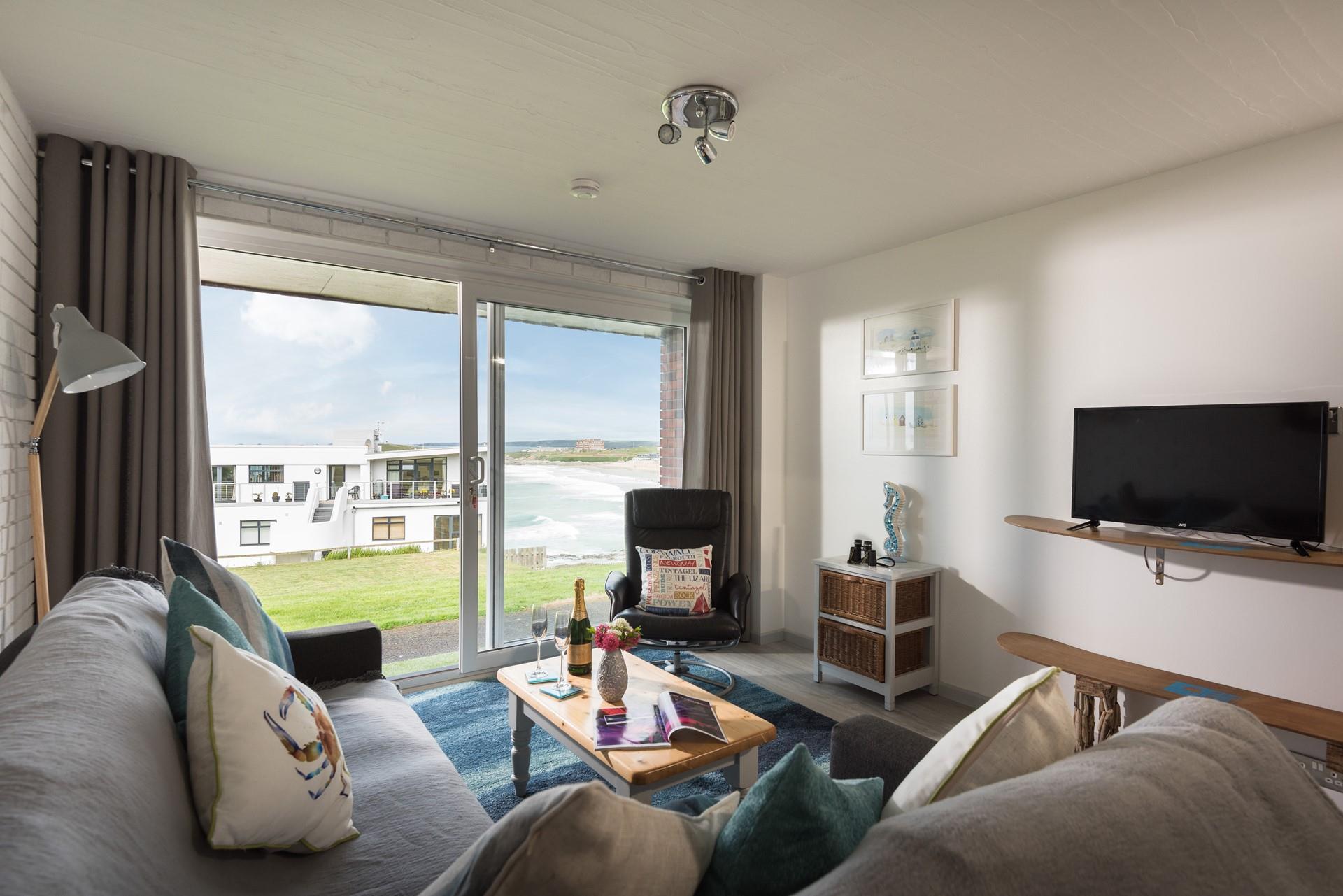 On the ground floor, you can easily check out the surf from the comfort of the sofa. 