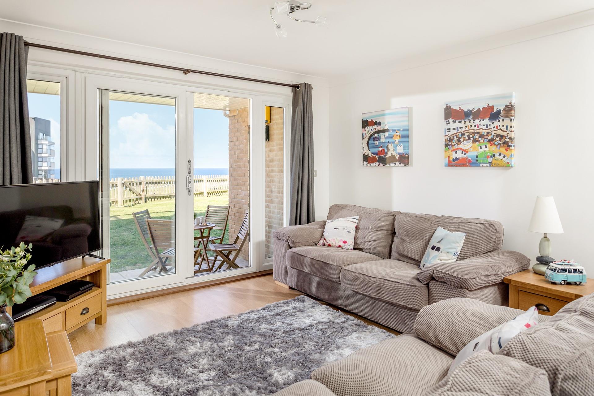 Sink into the sofa, put on a good film and unwind in the evening.