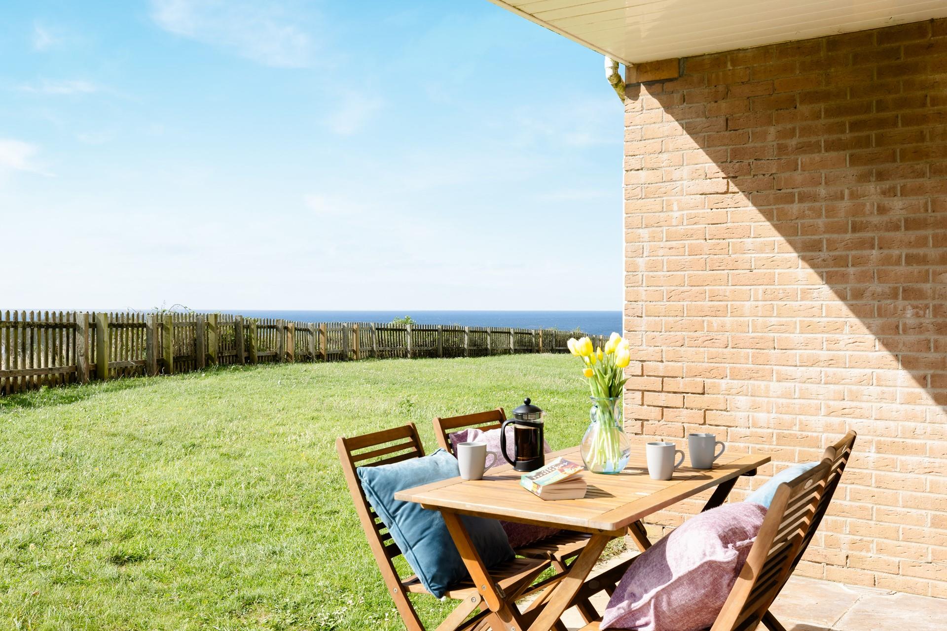 The communal lawn at the front is a fabulous space for children to stretch their legs. 