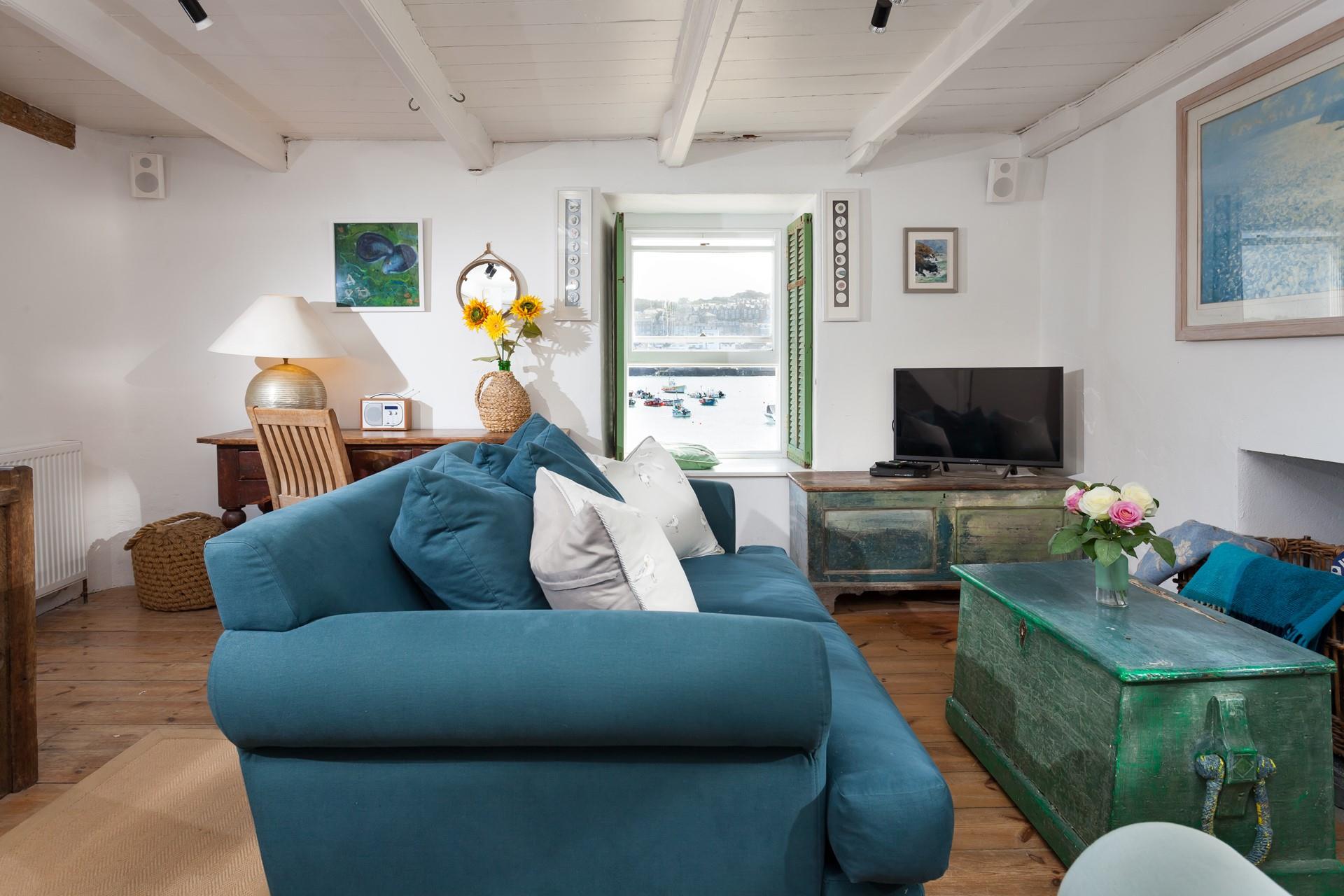 With its shabby chic style, 1 Quay Street boasts unique, nautical-themed furniture wherever you look.