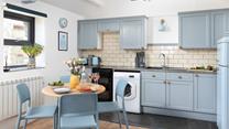 The kitchen has all you need for a relaxing stay.
