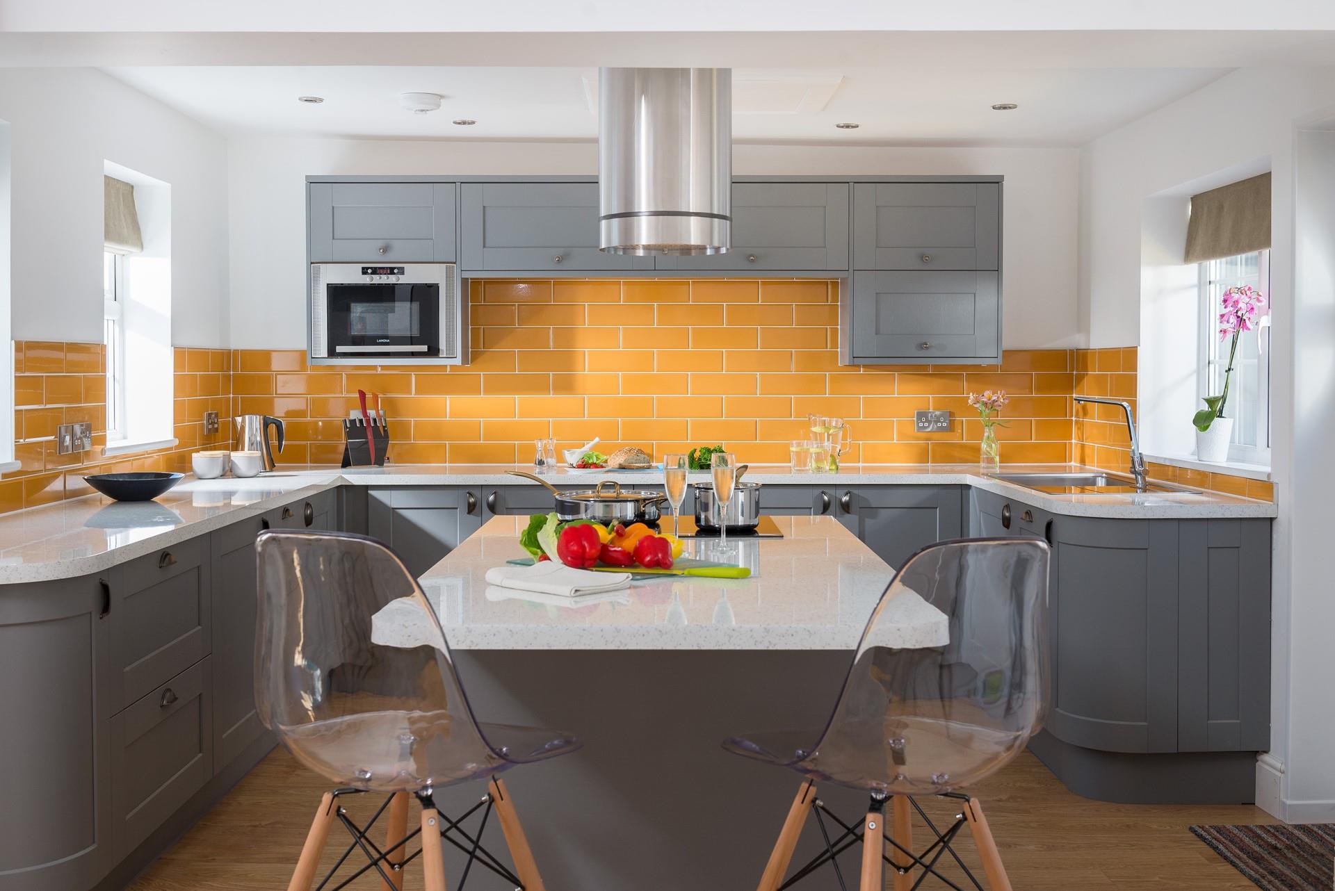 Corner House Loft, Mevagissey Aspects Holidays