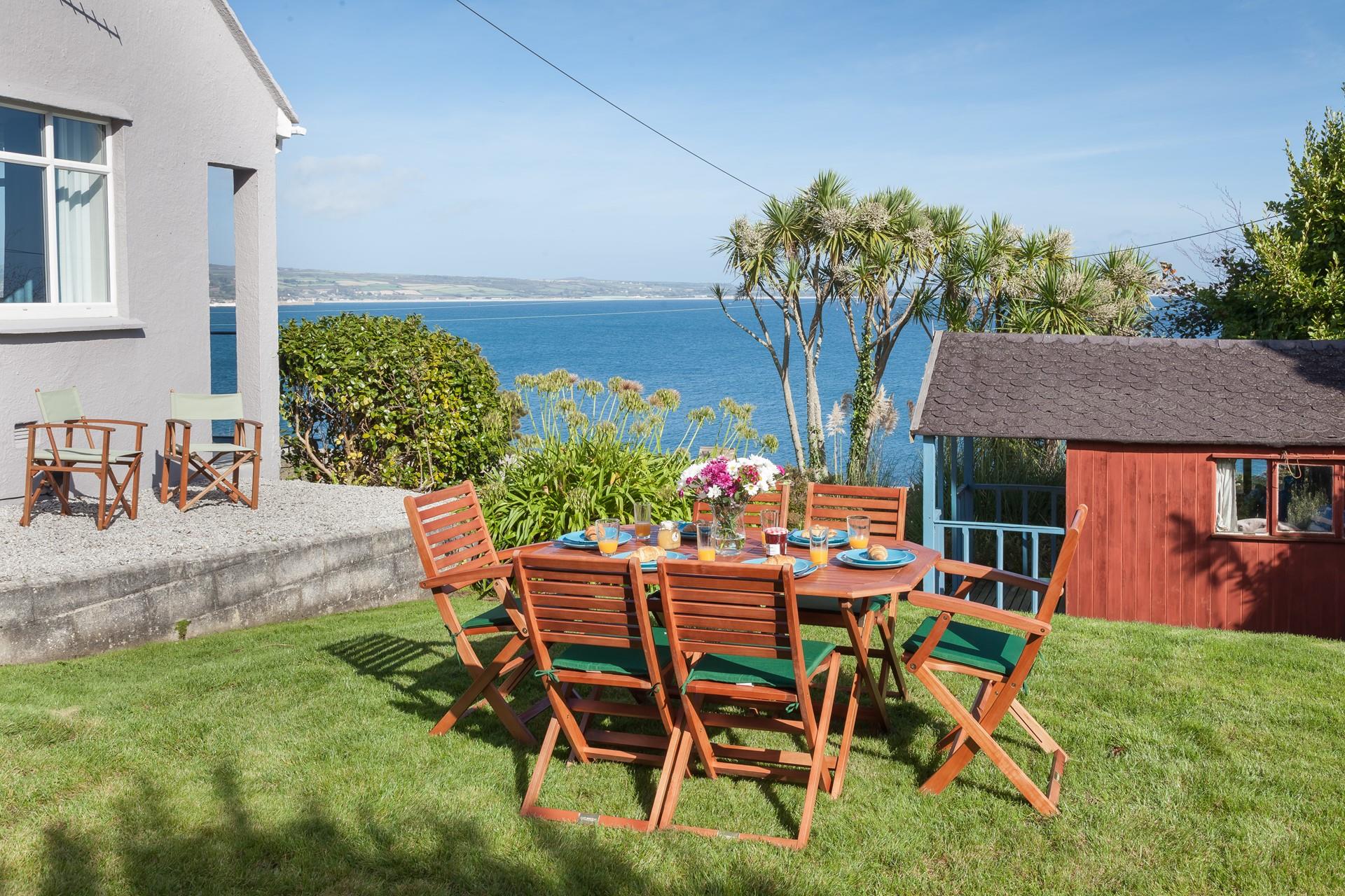 Take your breakfast al fresco in the morning sunshine.